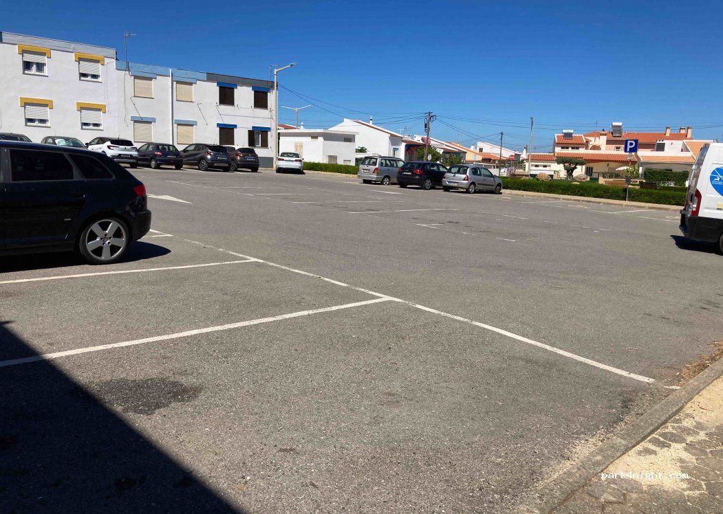(8650-357) Sagres - 70 Rua Comandante Matoso — foto