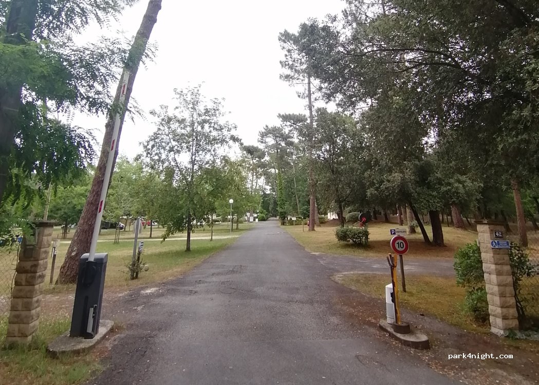 Camping Le Mus de Loup — foto 3