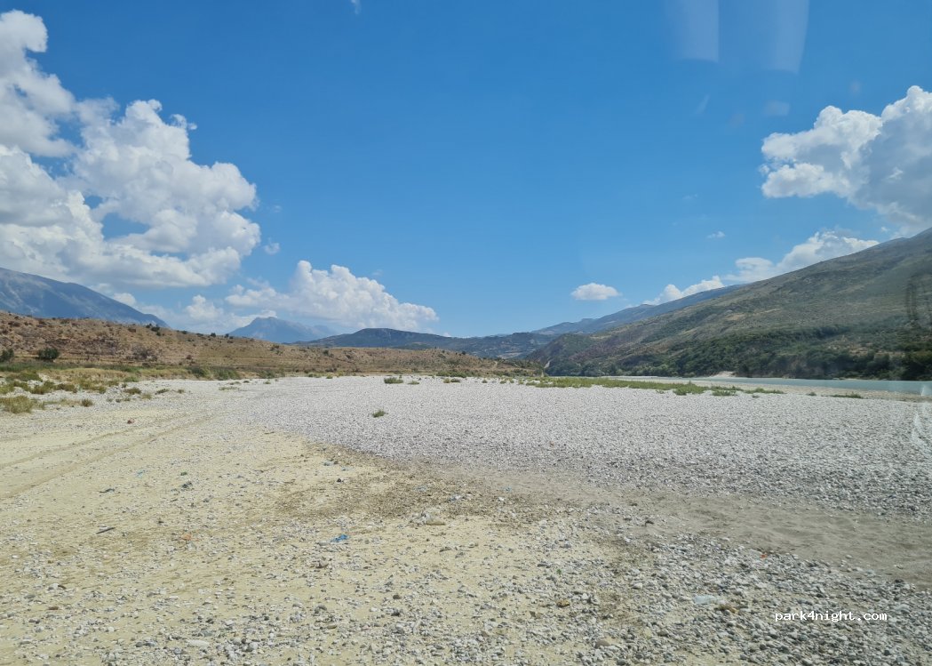 () Vasjar - — foto