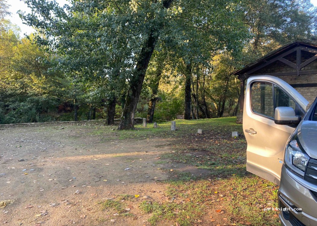 (10896) Perales del Puerto - Unnamed Road — foto 3