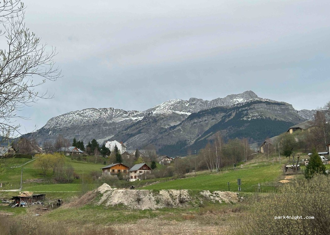 (38250) Villard-de-Lans - 15 Chemin des Planches — foto