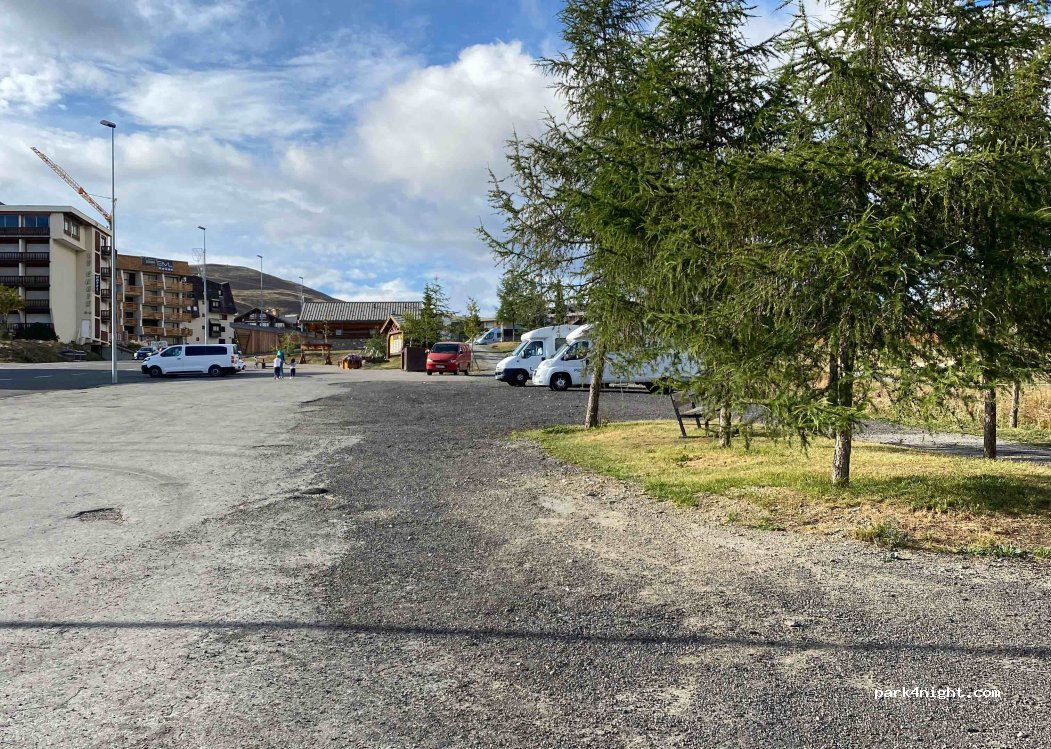 (38750) Huez - 12 Avenue du Rif Nel — foto 2