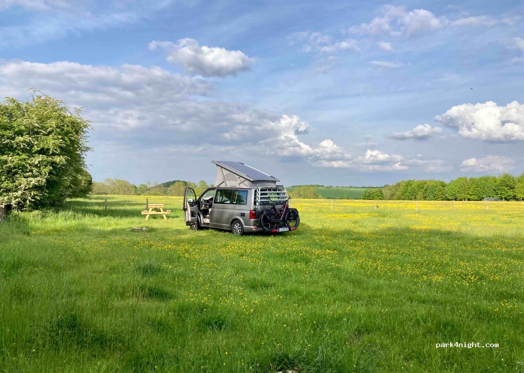 Bibury Camping — foto