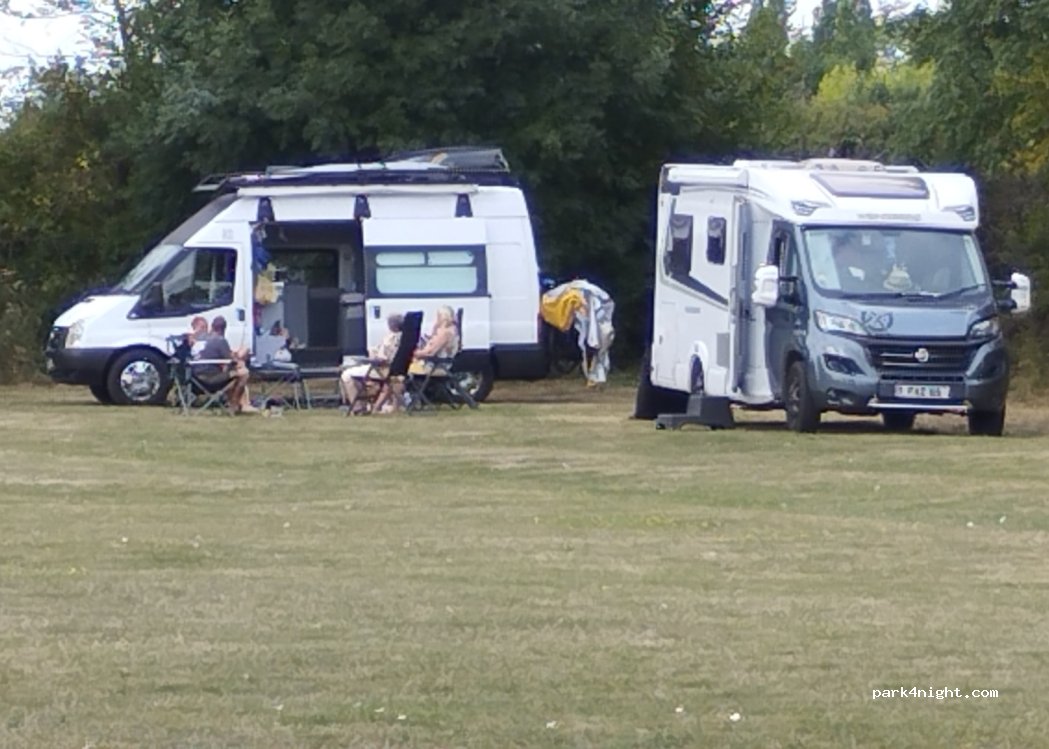 Camping Rural des Marronniers — foto