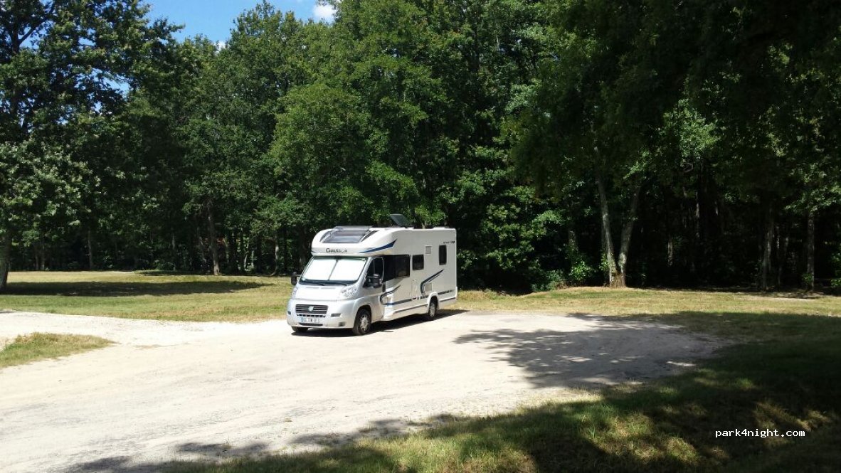 (41600) Yvoy-le-Marron - 7 Route de Ligny le Ribault — foto