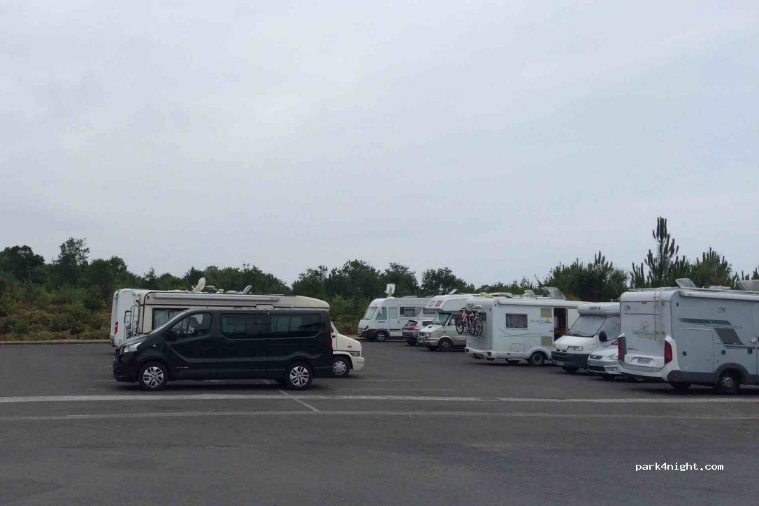 (40660) Messanges - 2447 Route des Lacs — foto