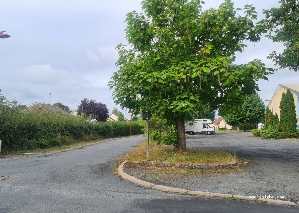 (03380) Huriel - 26B Rue des Calaubys — foto 2