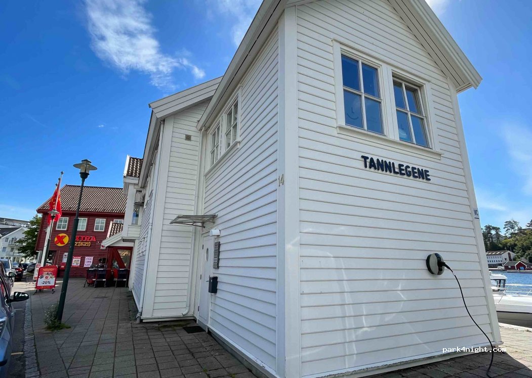 (4550) Farsund - 10 Barbros gate — foto 4