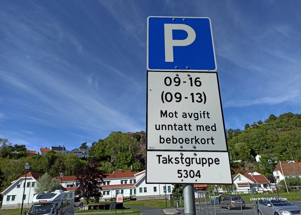 (4950) Risør - 16 Tjenngata — foto
