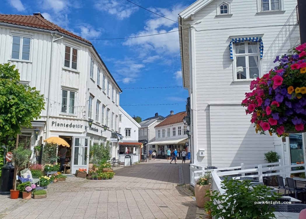 (4876) Grimstad - 5 Odden — foto