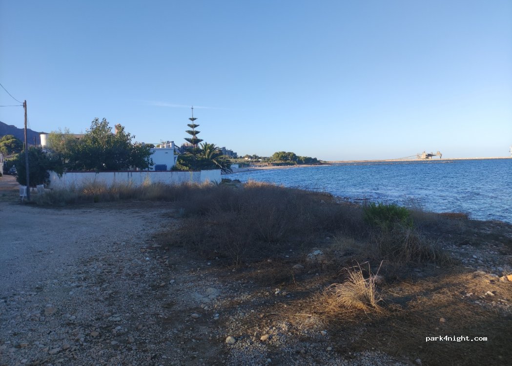 (43530) Alcanar - 13 Passeig Martí I, l'Humà — foto