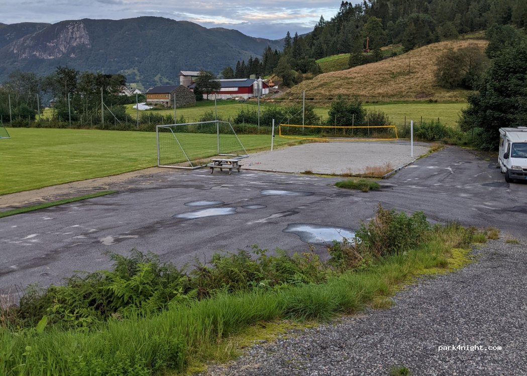 (5961) Brekke - 159 Engesetvegen — foto