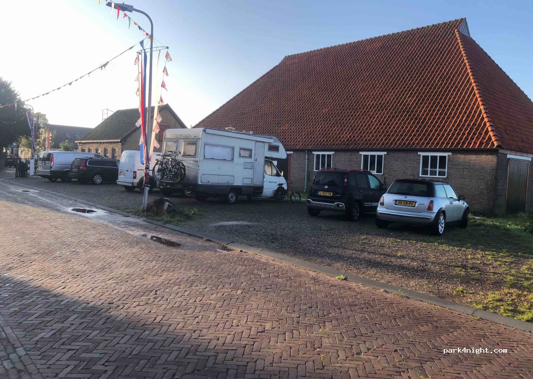 (1794 BM) Oosterend - 2 Achtertune — foto 2