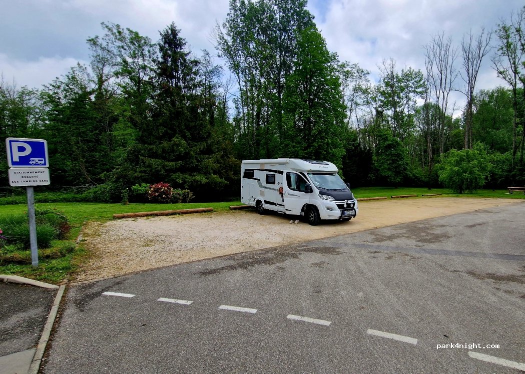 (38780) Eyzin-Pinet - Rue du Stade — foto 4