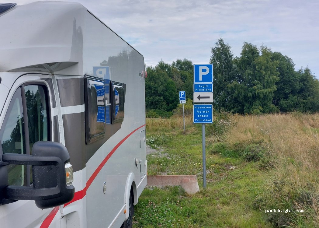 (760 15) Rävsnäs - 8 Erik Olofs väg — foto 2