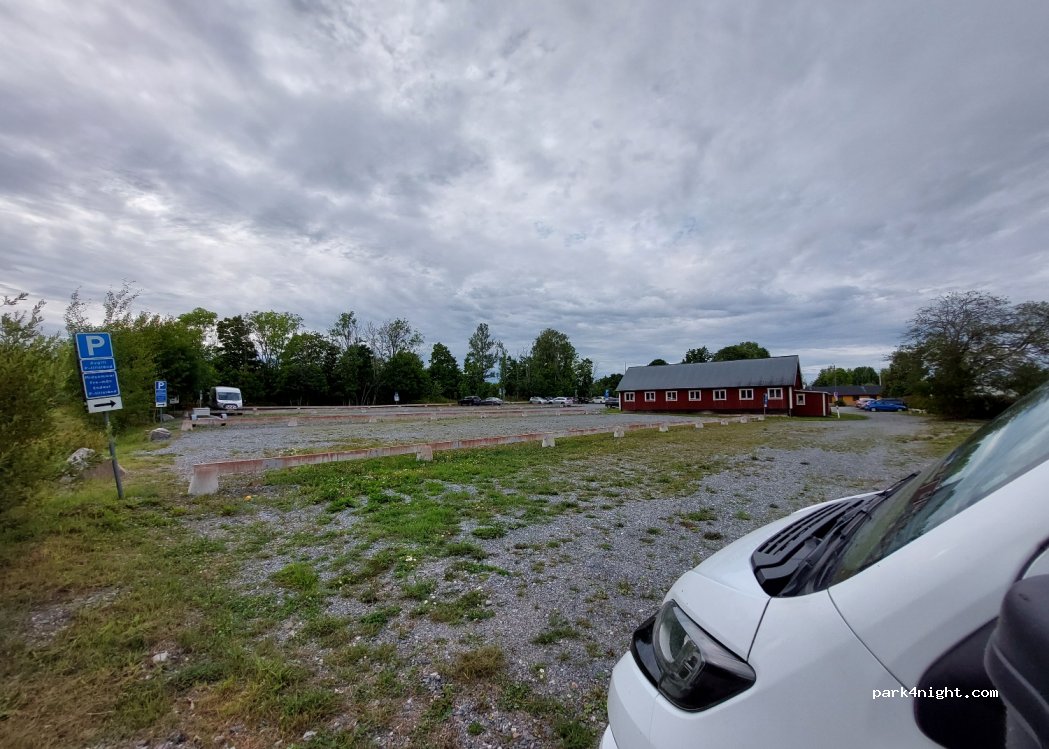 (760 15) Rävsnäs - 8 Erik Olofs väg — foto 3