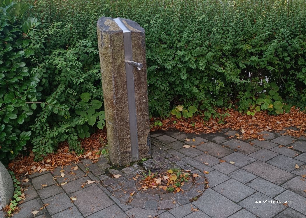 (2162) Falkenstein bei Poysdorf - 36 Marktstraße — foto