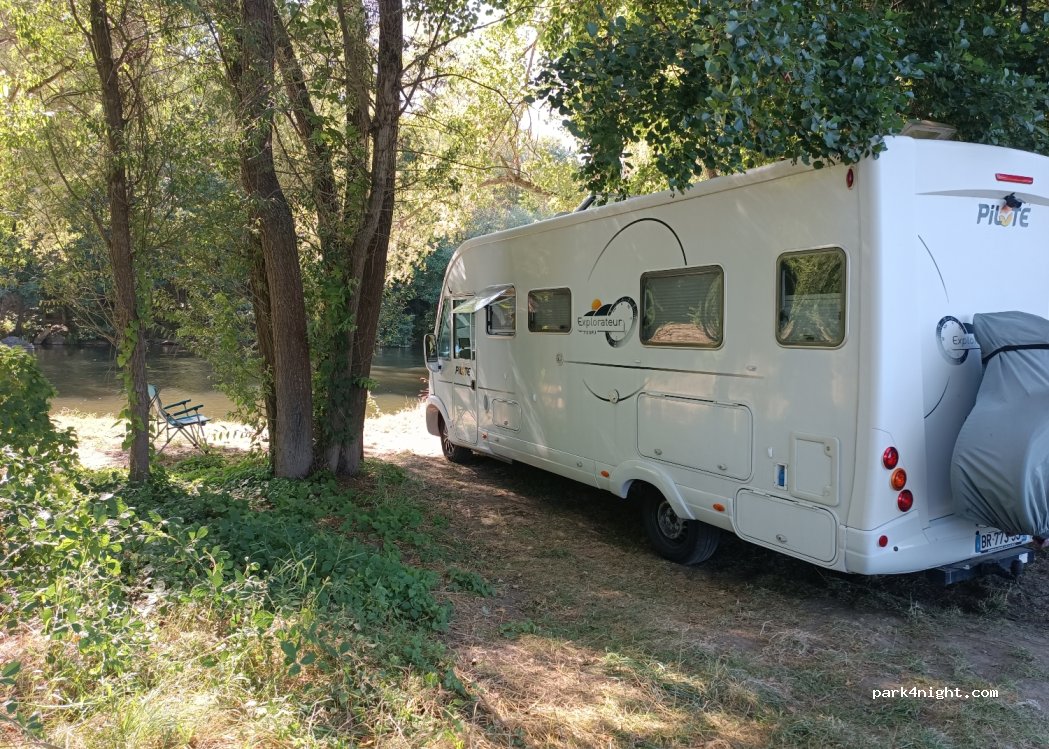 (43300) Langeac - 41 Avenue d'Auvergne — foto 2