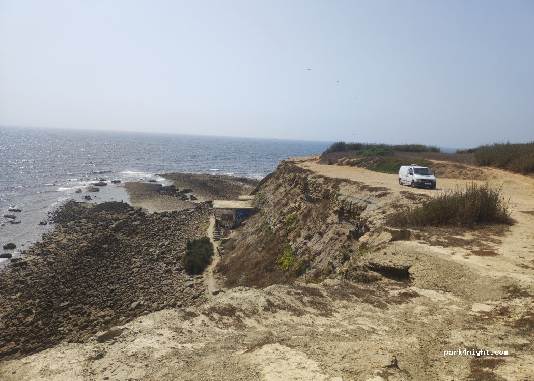 (2525) Atouguia da Baleia - — foto