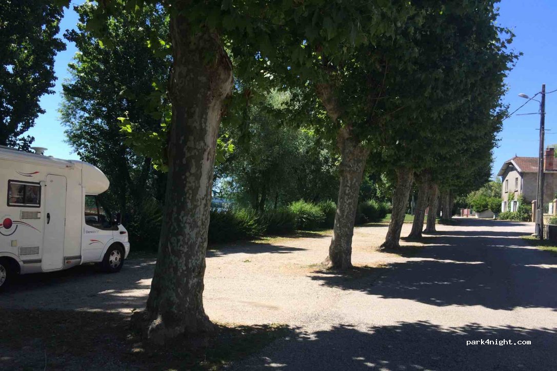 (01360) Loyettes - 17-18 Rue du Sablon — foto