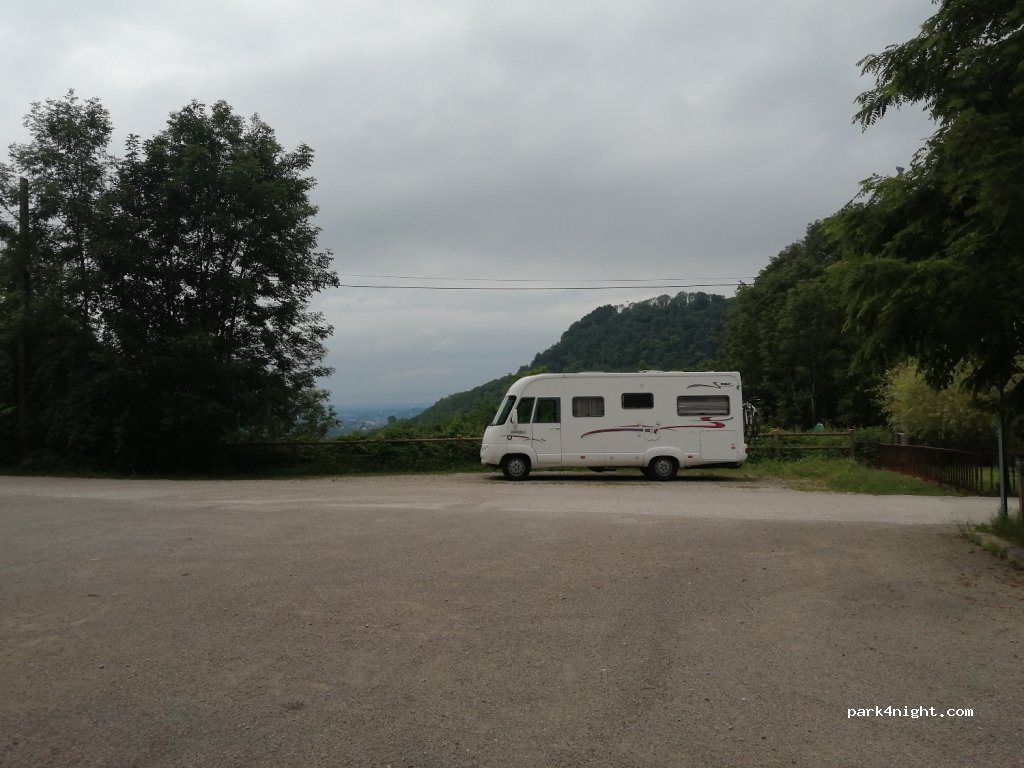 (39570) Conliège - 124 Rue Haute — foto