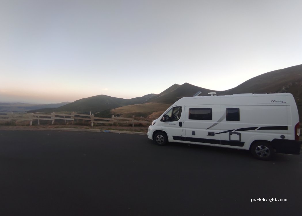(63790) Chambon-sur-Lac - D996 — foto 4