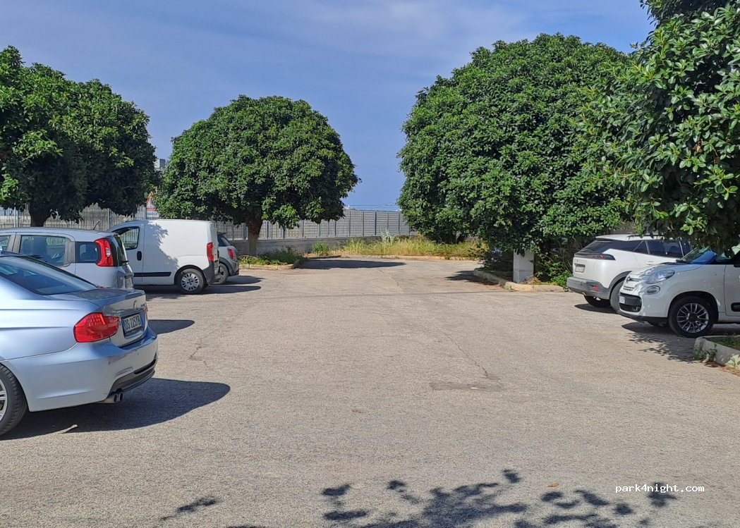 (70044) Polignano a mare - 21 Via Giovanni l'Abbate — foto