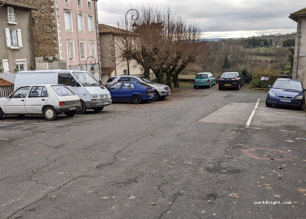 (87300) Bellac - 2 Rue Barbès — foto