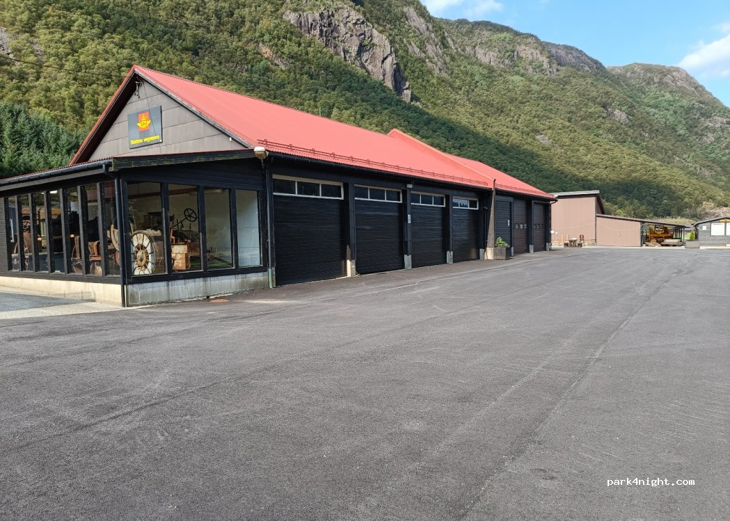 (4335) Dirdal - 54 Hunnedalsvegen — foto 2