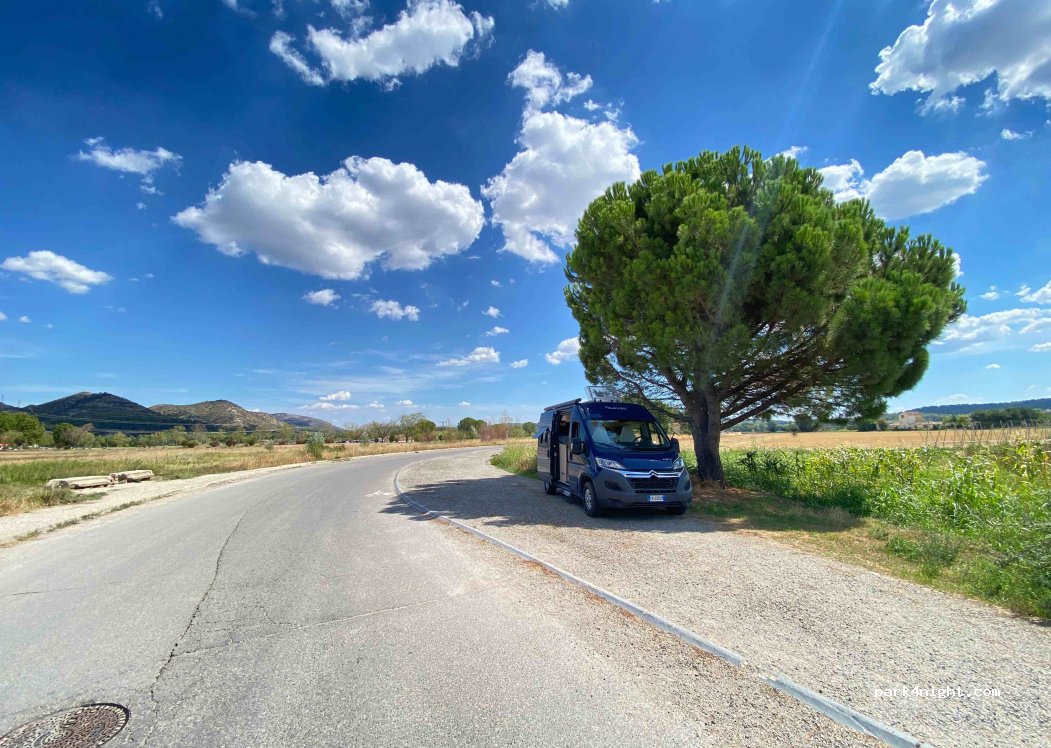 (13860) Peyrolles-en-Provence - 85 Chemin de Plantain — foto
