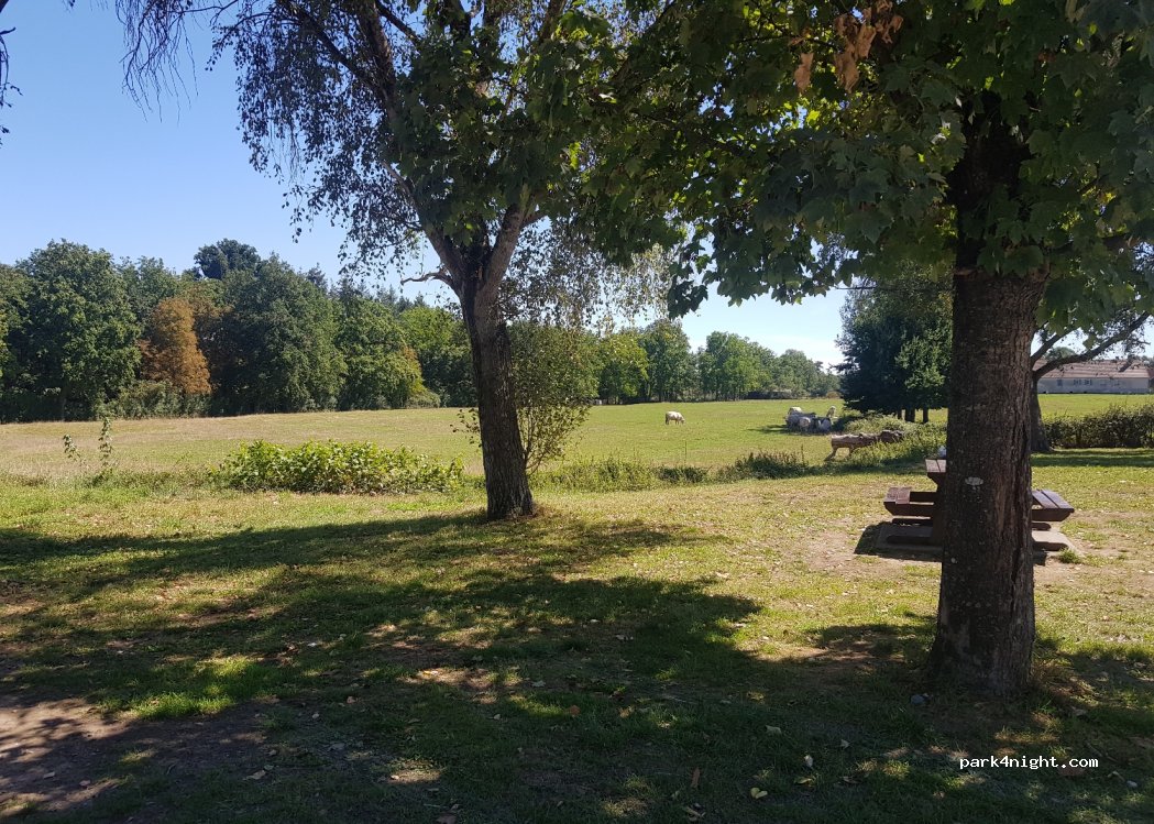 (03230) Chevagnes - 1 Nord Route nationale — foto