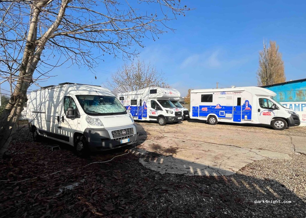 Camper Hub — foto 5