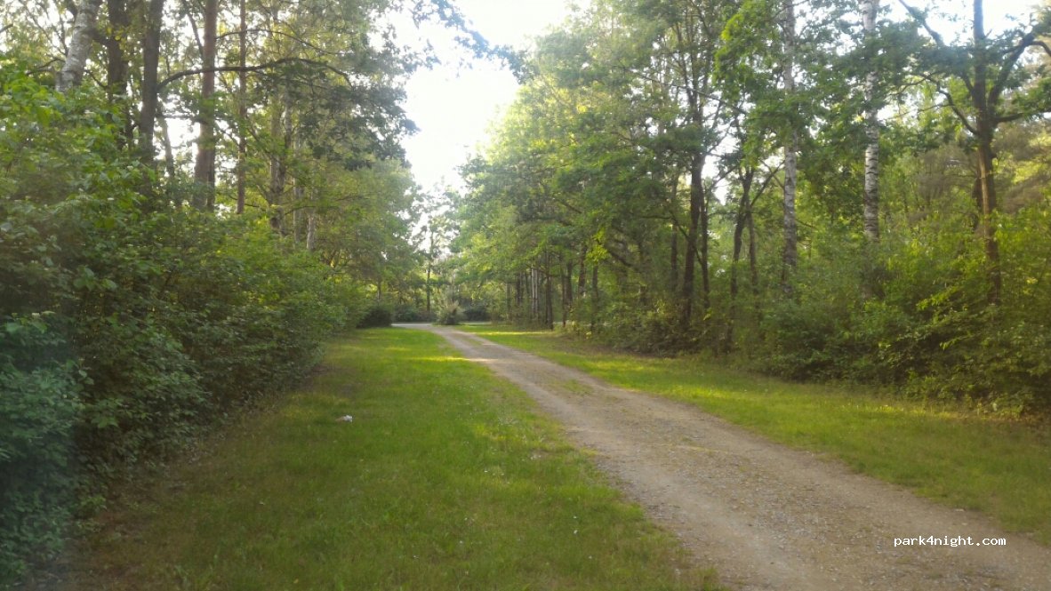 (30659) Hannover - 16 Moorwaldweg — foto