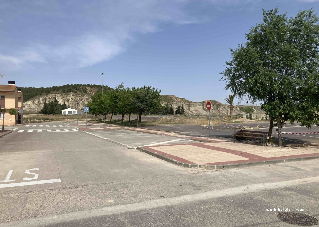 (31513) Arguedas - 21 Calle Raimundo Lanas — foto