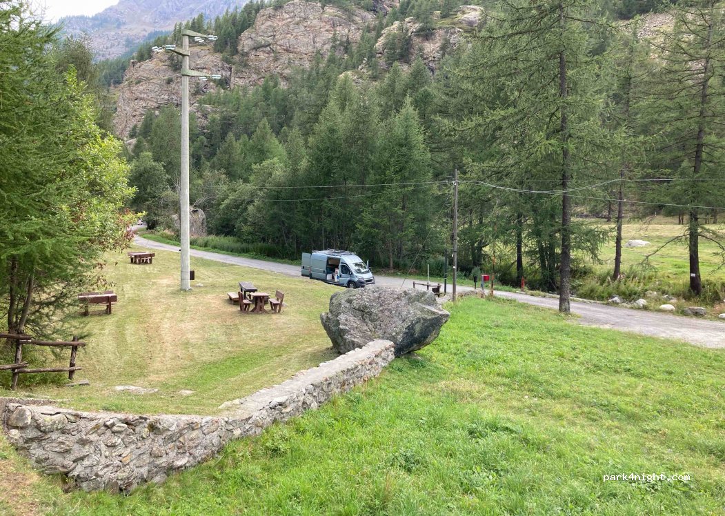 (11028) Valtournenche - — foto