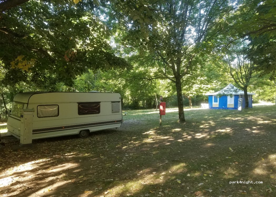 Camping aire naturelle de La Famille Du Cheminot — foto