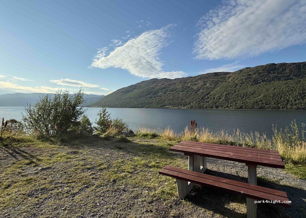 (9550) Øksfjordbotn - Langfjordveien — foto 2