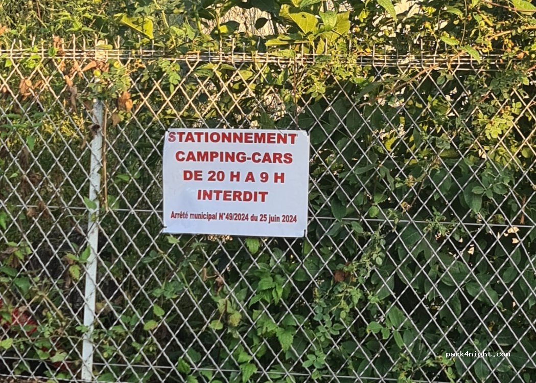 (05160) Savines-le-Lac - 8 Rue des Chardonnerets — foto 4