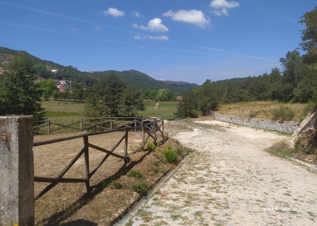 (4820) Várzea Cova - Parque de Merendas de Várzea Cova — foto 2