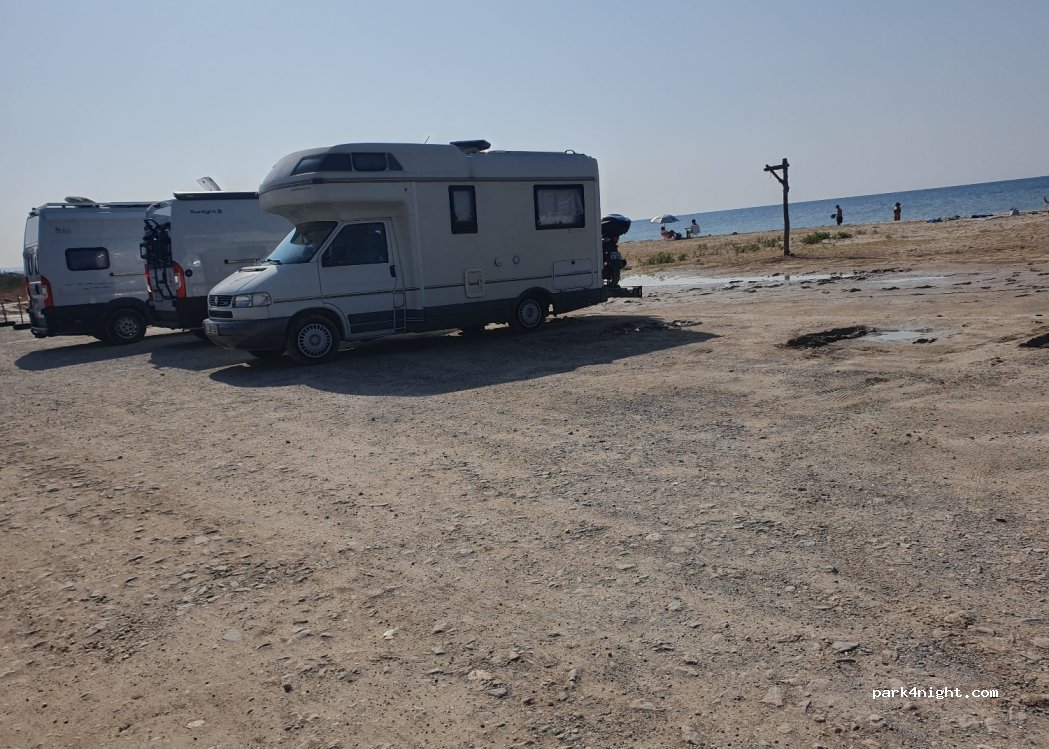 (575 00) Epanomi - Unnamed Road — foto 3