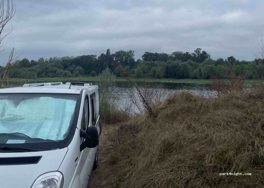 (41120) Candé-sur-Beuvron - — foto