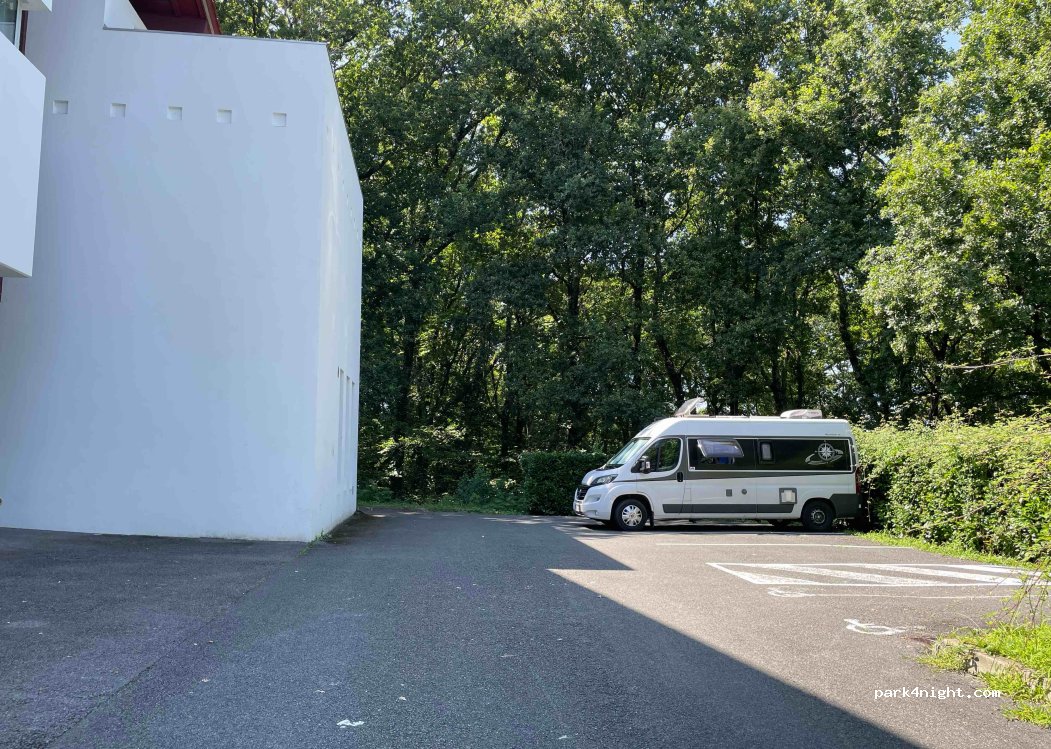 (64990) Mouguerre - 334 Avenue de la Croix de Mouguerre — foto 3