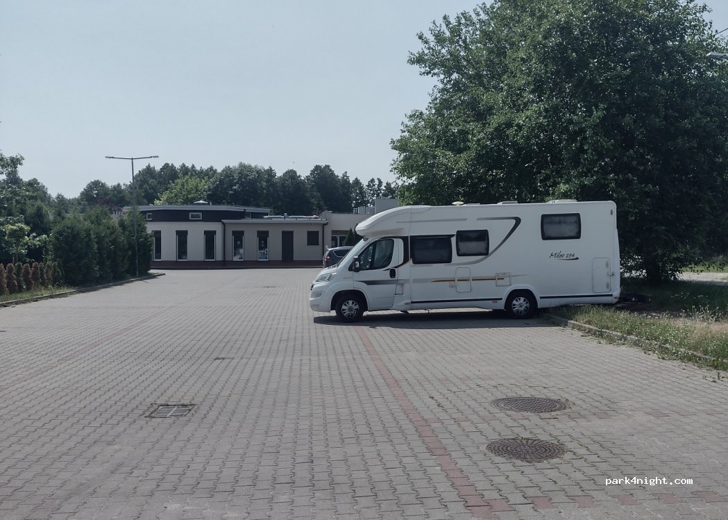 (87-103) Mała Nieszawka - 1 Leśna — foto 2