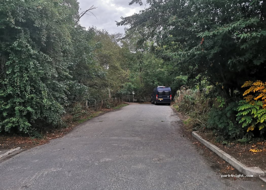 (RH4 1NP) Dorking - A25 — foto