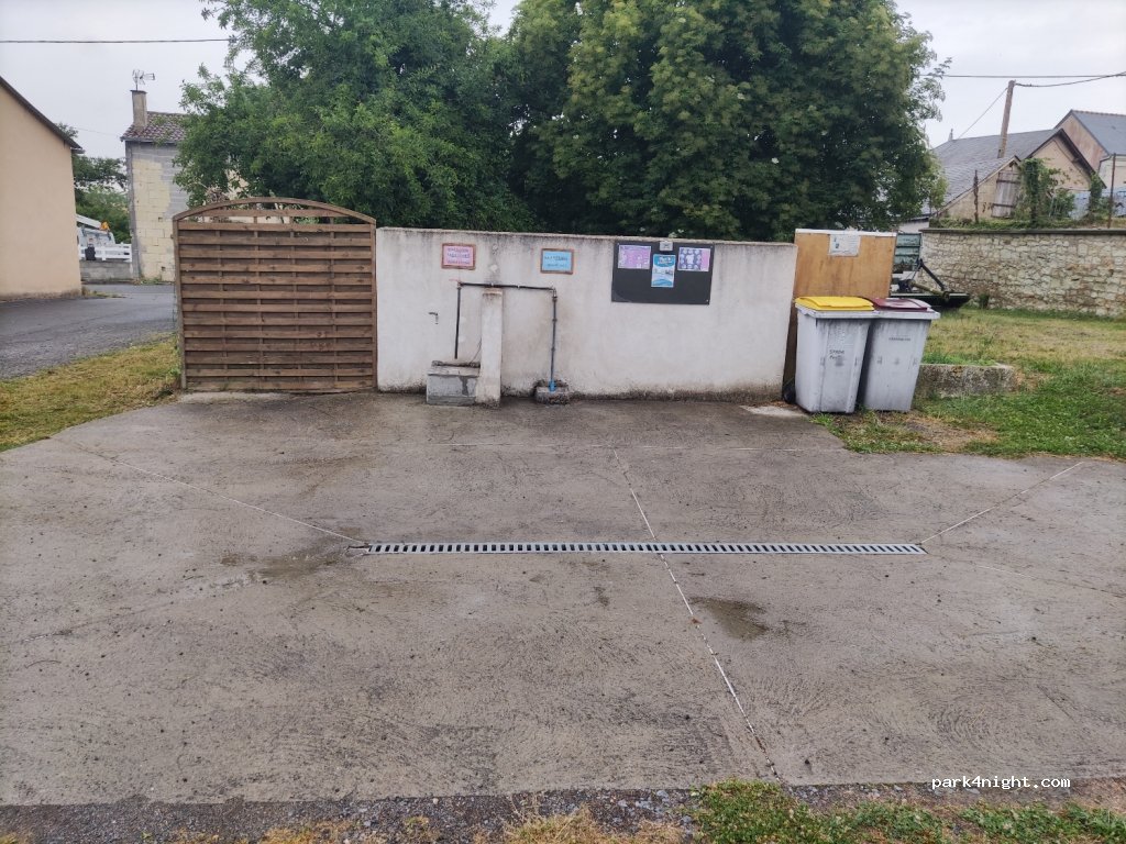 (86120) Saint-Léger-de-Montbrillais - 15 Rue des Écoliers — foto