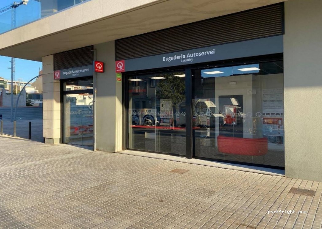 (08912) Badalona - 197 Carrer del Progrés — foto