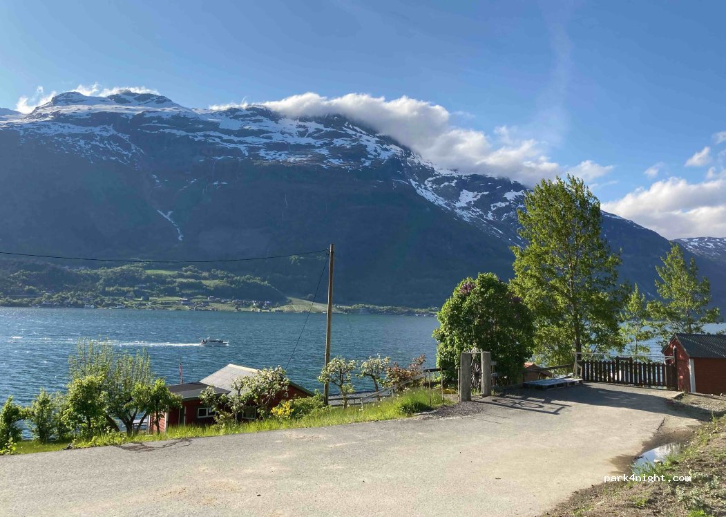 (5773) Hovland - 1355 Ullensvangvegen — foto