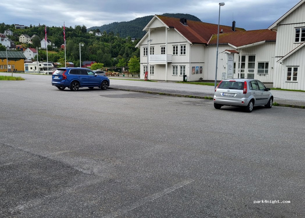 (6630) Tingvollvågen - 41 Sanden — foto 3