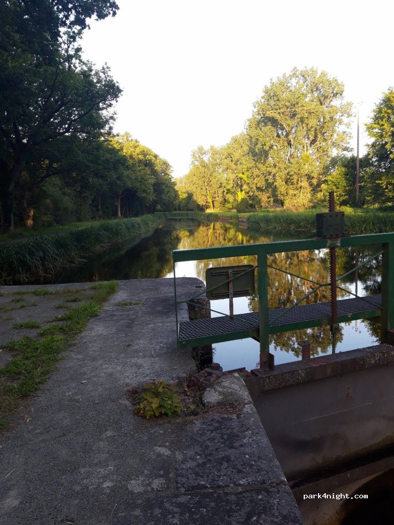 (22340) Paule - 1 Lan Salaun — foto 2