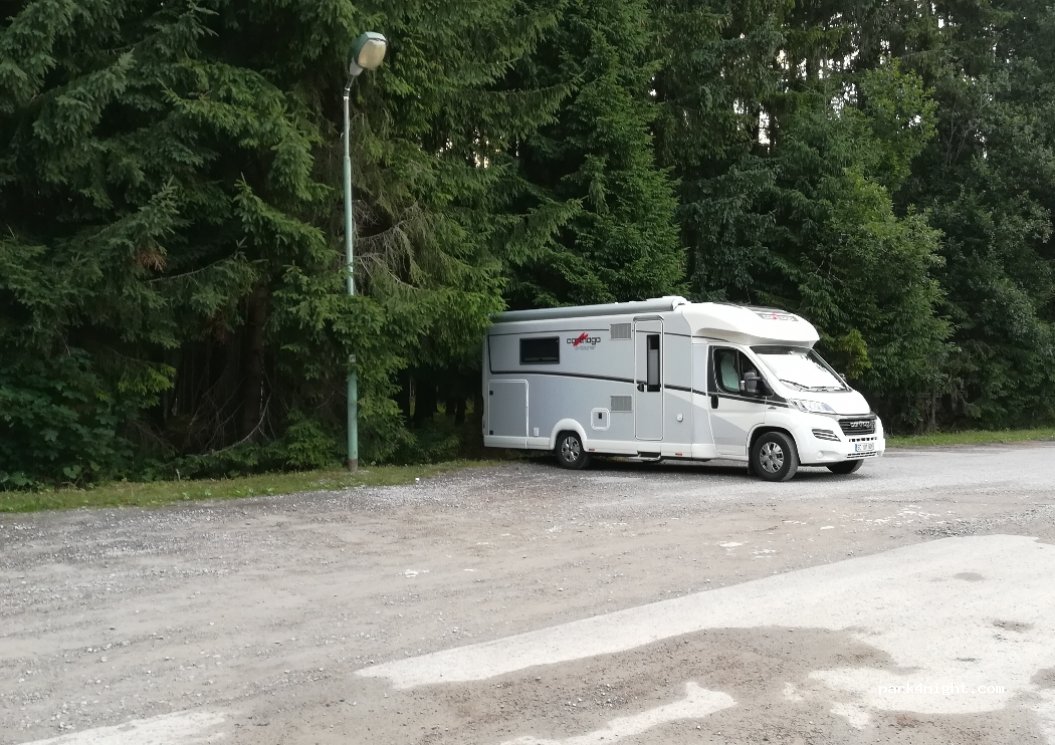 (027 32) Zuberec - 2301 — foto